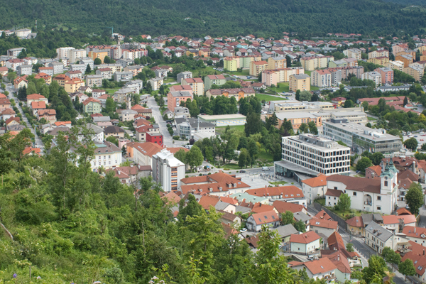 SI2020-0032.jpg SI2020-0032.jpg