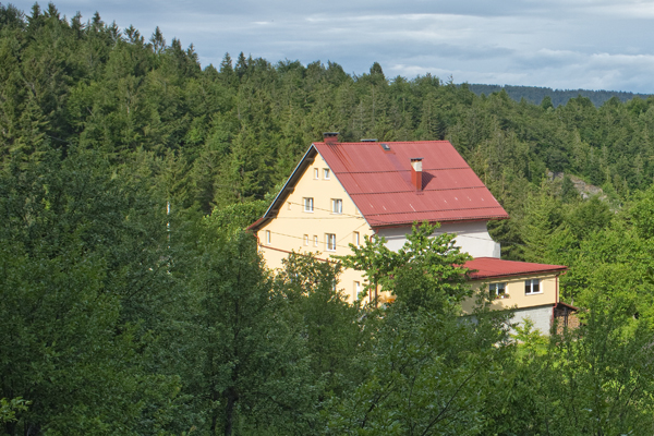 HR2020-0012.jpg HR2020-0012.jpg