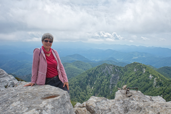 HR2020-0068.jpg HR2020-0068.jpg