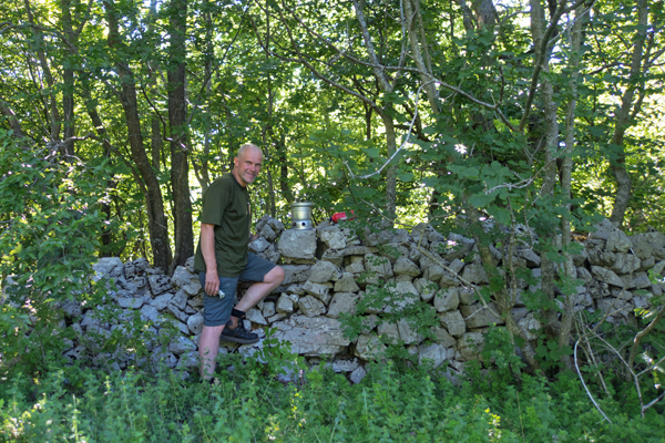 HR2020-A0050.jpg HR2020-A0050.jpg