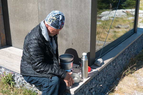 HR2020-A0061.jpg HR2020-A0061.jpg