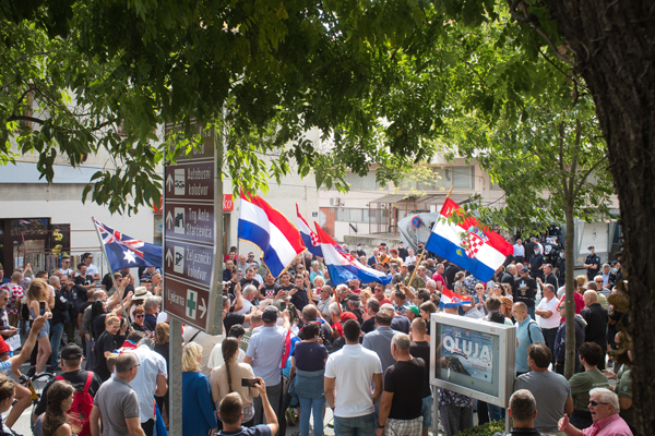 HR2020-0897.jpg HR2020-0897.jpg